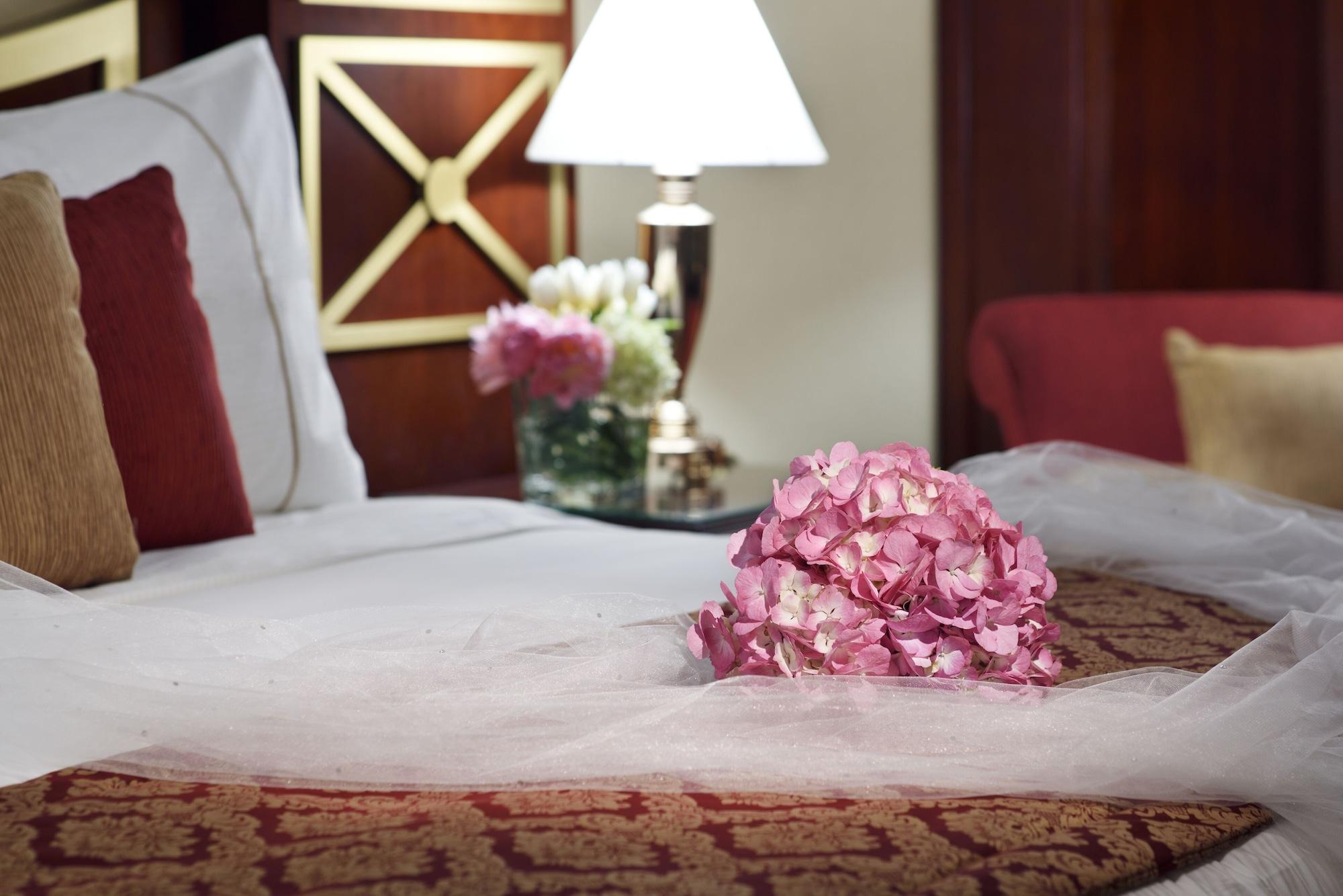 Moevenpick Hotel City Star Yidda Exterior foto A bridal suite