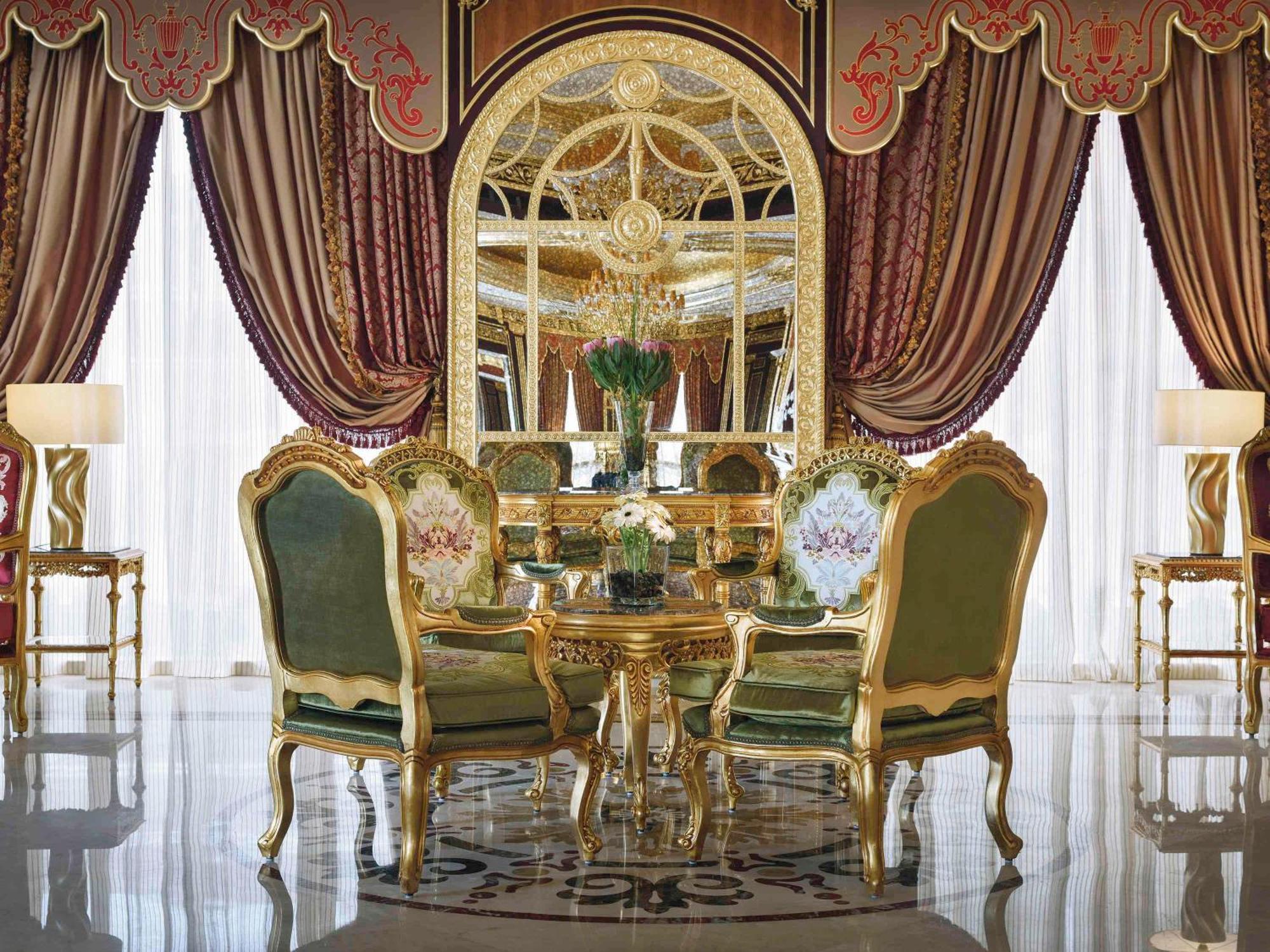 Moevenpick Hotel City Star Yidda Exterior foto A dining room